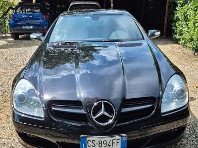 Usata Mercedes SLK200 163 CV (119 kW) 2005 Nero Cabrio