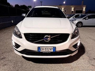 Usata Volvo XC60 R-Design Momentum 215 CV (158 kW) 2014 Bianco SUV