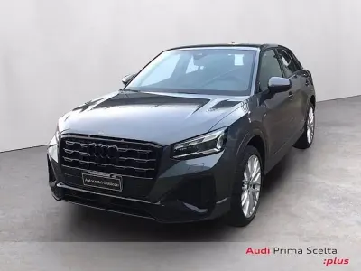 Gebraucht Audi Q2 S-Line 116 PS (85 kW) 2023 Grau SUV