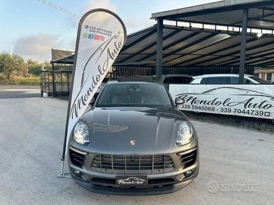 Porsche Macan S