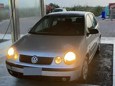 Usata VW Polo 75 CV (55 kW) 2004 Grigio Berlina