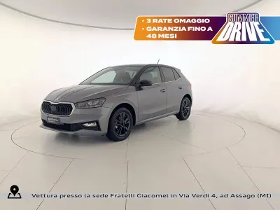 Usata Skoda Fabia Style 95 CV (69 kW) 2023 Grigio graphite metallizzato nero tulipa Utilitaria