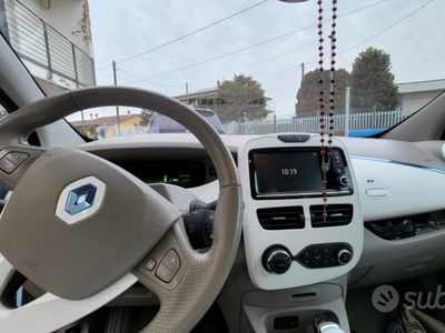 usata Renault Zoe agvya0