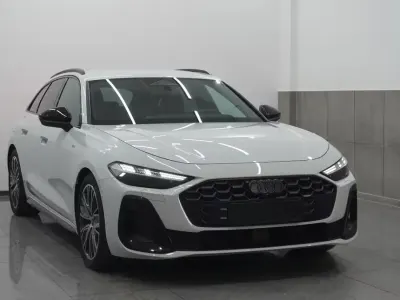 Usata Audi A5 S-Line 203 CV (149 kW) 2025 Bianco Station wagon