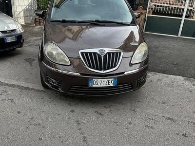 Usata Lancia Musa 77 CV (56 kW) 2008 Monovolume
