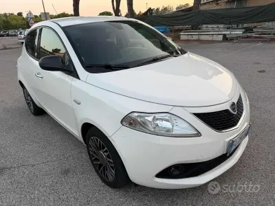 Usata Lancia Ypsilon