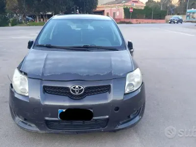 Usata Toyota Auris 97 CV (71 kW) 2008 Grigio Utilitaria