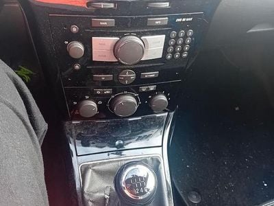 Usata Opel Astra Cosmo 125 CV (91 kW) 2007 Marrone Station wagon