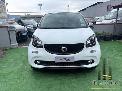 Bianco Usata 2019 Smart ForFour Passion Utilitaria | 13.490 € (Molto cara)