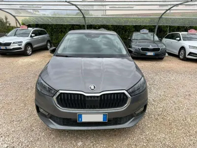 Usata Skoda Fabia Style 80 CV (58 kW) 2023 Grigio scuro Utilitaria