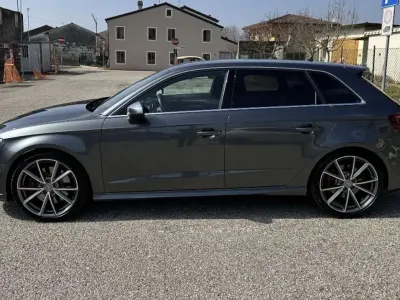 Usata Audi A3 Ambiente 300 CV (220 kW) 2016 Grigio Berlina