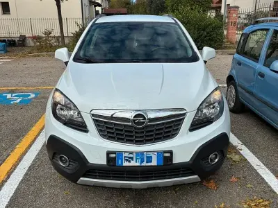 Usata Opel Mokka 136 CV (100 kW) 2016 Bianco SUV