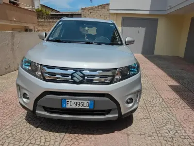 Usata Suzuki Vitara 120 CV (88 kW) 2016 Grigio SUV