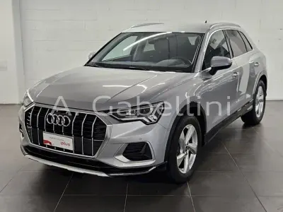 Usata Audi Q3 Advanced Plus 150 CV (110 kW) 2025 Argento SUV