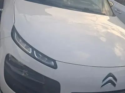 Usata Citroën C4 82 CV (60 kW) 2016 Marrone Station wagon