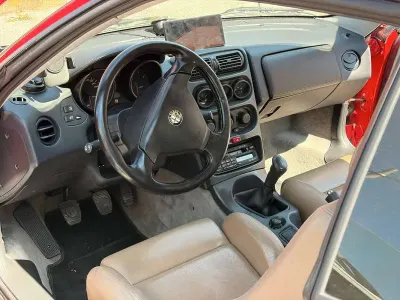 Usata Alfa Romeo GTV Lusso 150 CV (110 kW) 1996 Rosso Coupé