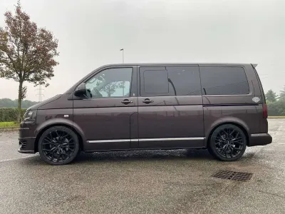 Usata VW Multivan Highline 140 CV (102 kW) 2014 Marrone Monovolume