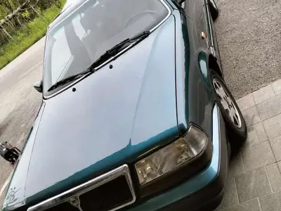 Usata Lancia Thema 147 CV (108 kW) 1990 Verde Station wagon