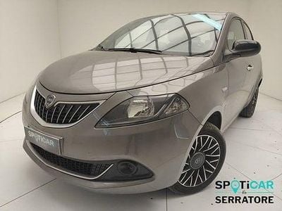 Usata Lancia Ypsilon S 69 CV (50 kW) 2024 Grigio Utilitaria