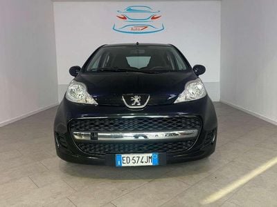 Usata Peugeot 107 68 CV (50 kW) 2010 Nero Utilitaria