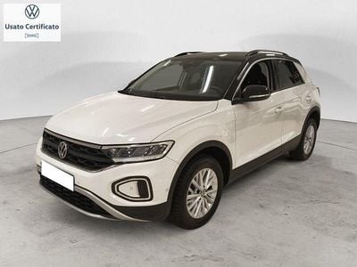 Usata VW T-Roc Life 110 CV (80 kW) 2022 Bianco SUV