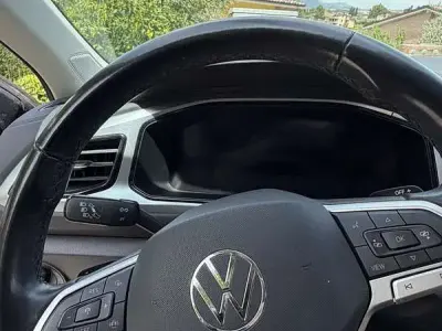 Usata VW T-Roc Style 150 CV (110 kW) 2023 SUV
