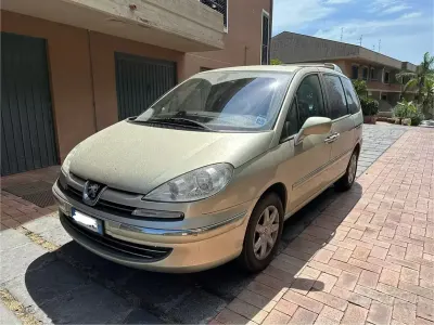 Usata Peugeot 807 140 CV (102 kW) 2008 Monovolume