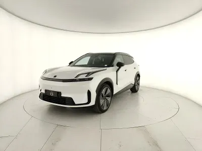 Nuova Lynk & Co 08 139 CV (102 kW) 2026 Crystal white SUV