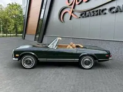 Usata Mercedes SL280 170 CV (125 kW) 1969 Verde Cabrio