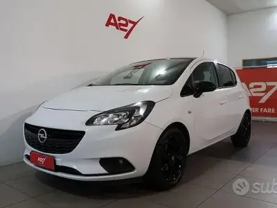 Usata Opel Corsa S 90 CV (66 kW) 2017 Bianco Utilitaria
