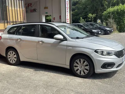 Usata Fiat Tipo Business 120 CV (88 kW) 2018 Grigio Station wagon