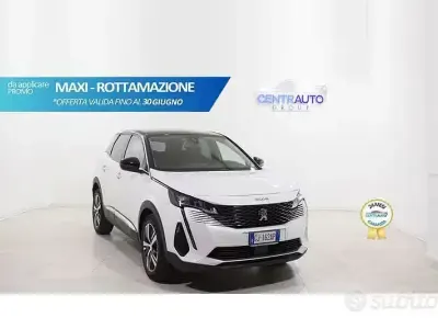 Usata Peugeot 3008 Allure 131 CV (96 kW) 2022 Bianco SUV