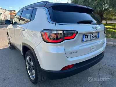 Usata Jeep Compass Opening Edition 140 CV (102 kW) 2017 Bianco SUV