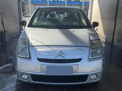 Usata Citroën C2 60 CV (44 kW) 2005 Grigio Utilitaria