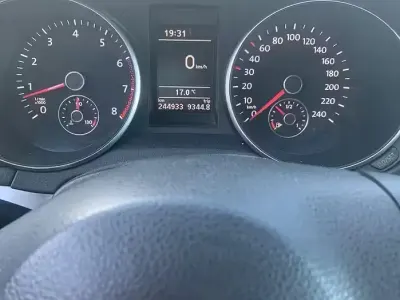 Usata VW Golf VI 122 CV (89 kW) 2011 Grigio Utilitaria