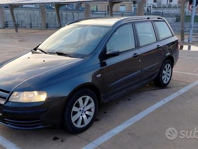 Usata Fiat Stilo 120 CV (88 kW) 2006 Grigio Station wagon