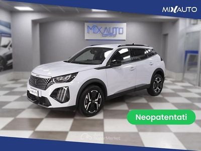 Usata Peugeot 2008 Allure 102 CV (75 kW) 2025 Bianco SUV