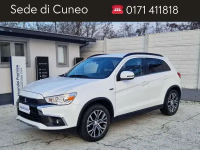 Begagnad Mitsubishi ASX Intense 150 HK (110 kW) 2018 Vit SUV