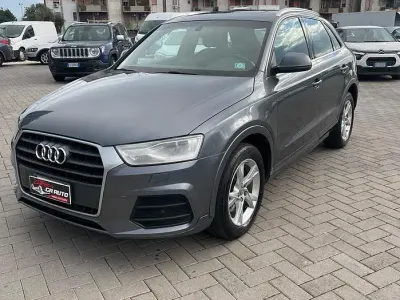 Usata Audi Q3 120 CV (88 kW) 2015 Grigio SUV