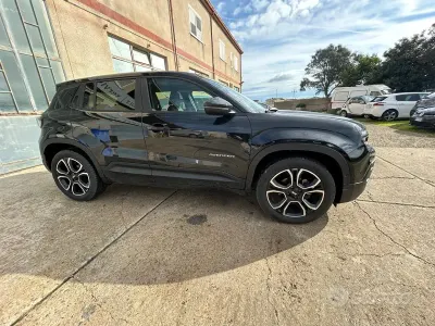 Usata Jeep Avenger Summit 101 CV (74 kW) 2024 Nero SUV