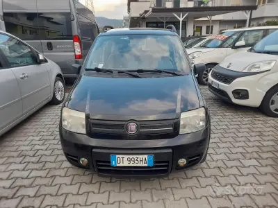 Begagnad Fiat Panda Climbing 60 HK (44 kW) 2008 Svart Halvkombi