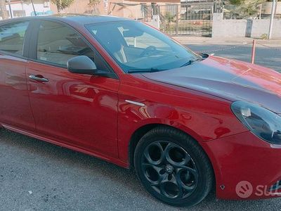 Usata Alfa Romeo Giulietta 120 CV (88 kW) 2016 Rosso Berlina