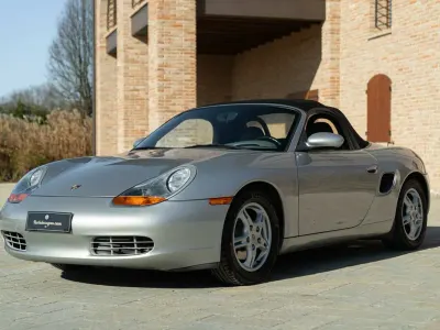 Usata Porsche Boxster 204 CV (150 kW) 1997 Grigio Cabrio