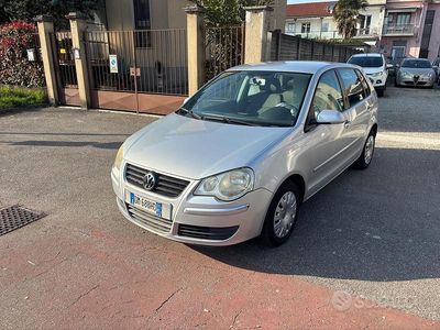 Usata VW Polo Sportline 80 CV (58 kW) 2008 Grigio Berlina