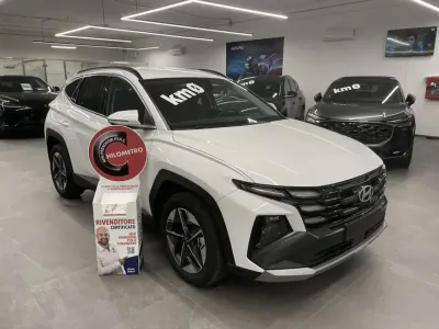 Nuova Hyundai Tucson 136 CV (100 kW) 2026 Atlas white SUV