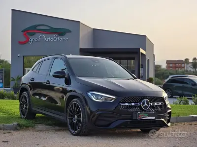 Usata Mercedes GLA200 Premium 150 CV (110 kW) 2022 Nero SUV