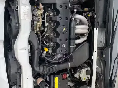 Begagnad Peugeot 106 57 HK (41 kW) 1997 Vit Halvkombi