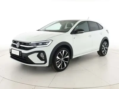 Nuova VW Taigo R-line Plus 116 CV (85 kW) 2026 Pure white nero SUV