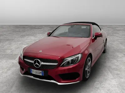 Usado Mercedes 220 Premium 170 CV (125 kW) 2018 Rojo Descapotable