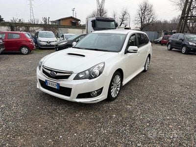 Bianco Usata 2012 Subaru Legacy Station wagon | 3650 €